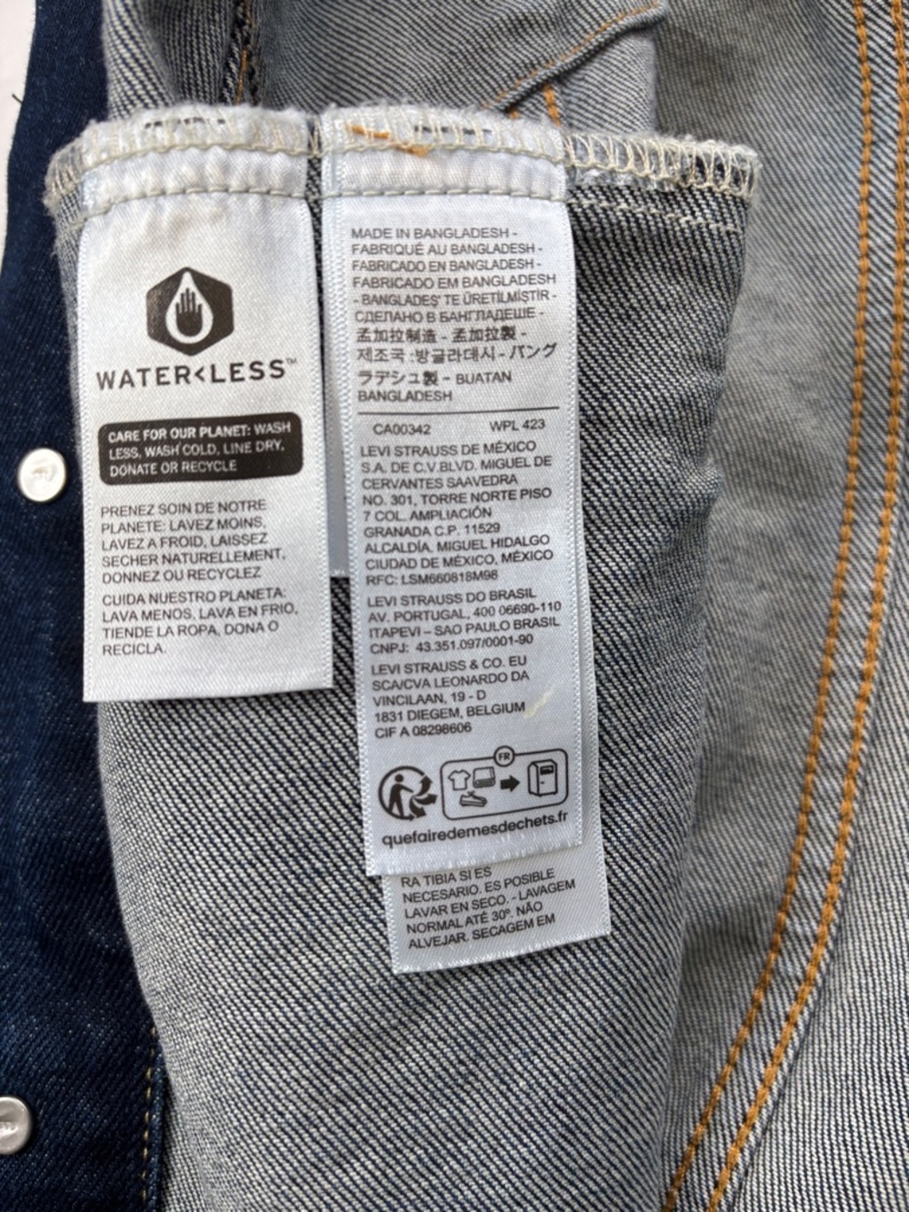 💙 Levi’s Trucker Jacket Womens Small Dark Wash Denim Classic Jean Jacket 💙 - Picture 9 of 13